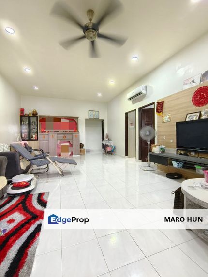 Taman Putera Indah , Tongkang Pecah Batu Pahat / Semi D Single Storey / Unblock View , Johor, Batu Pahat