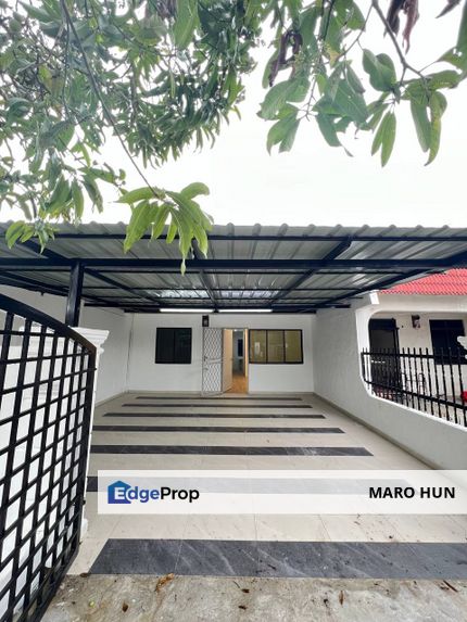 Skudai , Taman Universiti ,Single Storey Low Cost House / Renovated Unit  , Johor, Skudai