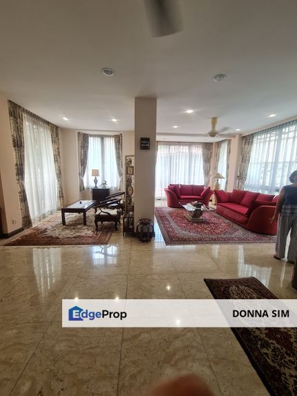 Luxurious 3 storey bungalow in a gated n guarded community, Kuala Lumpur, Sri Hartamas 