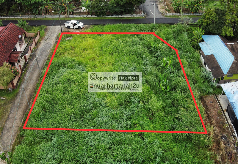 Tanah Korner Lot Banglo di Kampung Sri Aman Luar, Puchong untuk di Jual