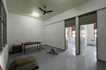 Tingkat Nusantara, Jelutong, Lokasi Strategik