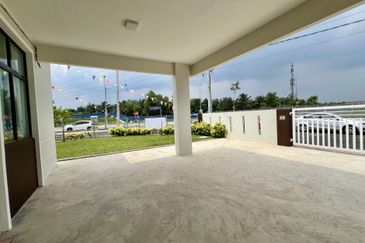 Semi D 1 Tingkat, 4 Bilik di Bedong