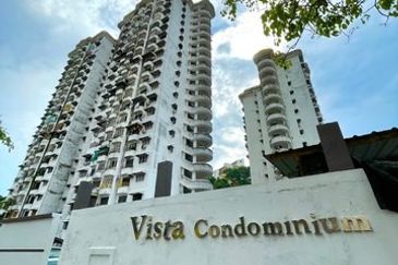 Vista Condominium