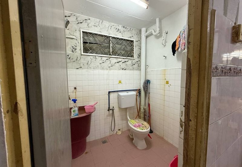 Flat Hamna, Ground Floor