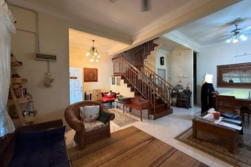 BANDAR LAGUNA MERBOK (TERES)