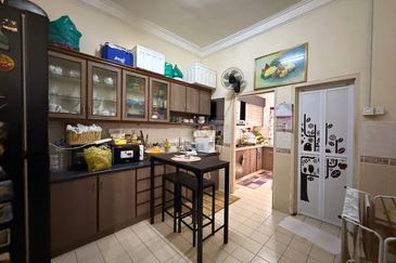 BANDAR LAGUNA MERBOK (TERES)