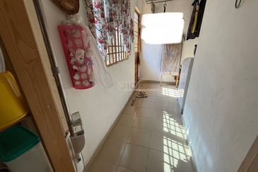 BANDAR LAGUNA MERBOK (TERES)