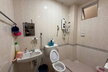 BANDAR LAGUNA MERBOK (TERES)