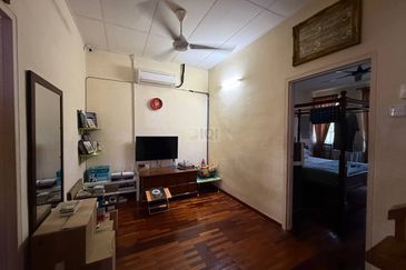 BANDAR LAGUNA MERBOK (TERES)