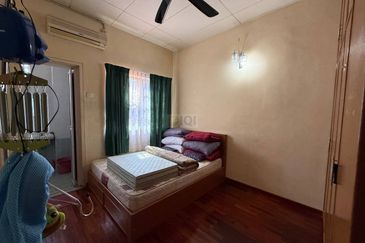 BANDAR LAGUNA MERBOK (TERES)