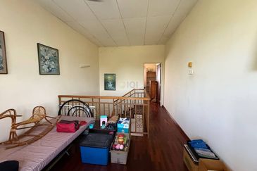 BANDAR LAGUNA MERBOK (TERES)