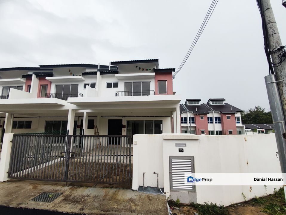 New Freehold Individual Title 2 Storey Terrace House Senawang Seremban Negeri Sembilan, Negeri Sembilan, Senawang