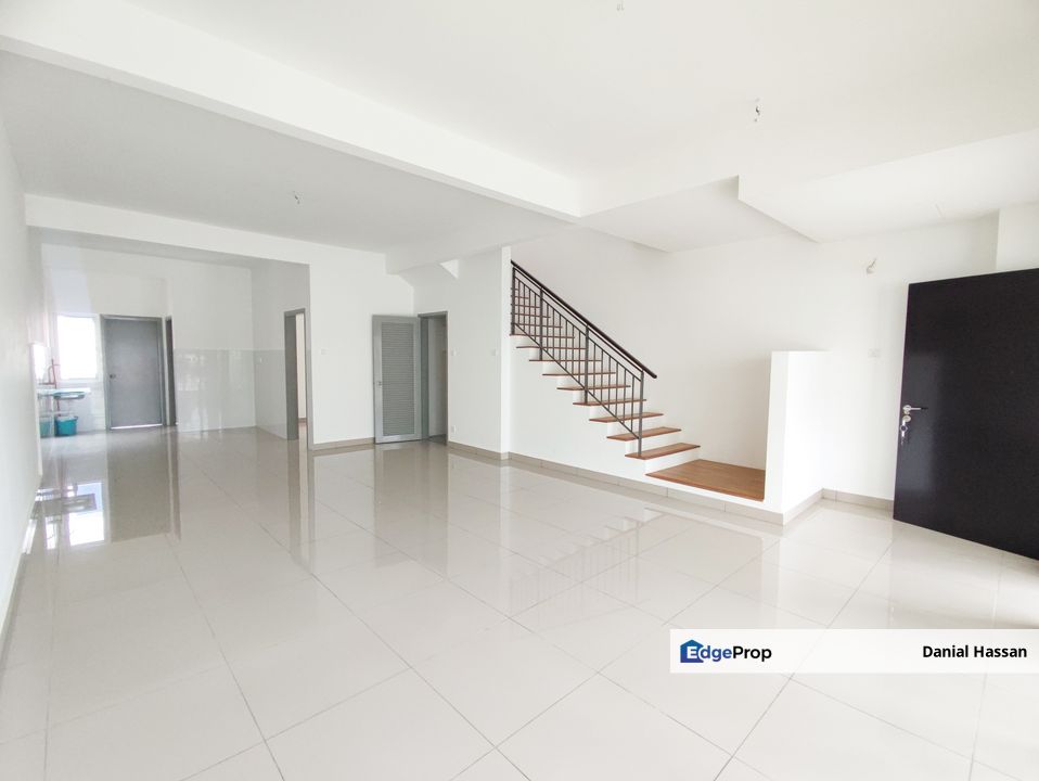 New Freehold Individual Title 2 Storey Terrace House Senawang Seremban Negeri Sembilan, Negeri Sembilan, Senawang