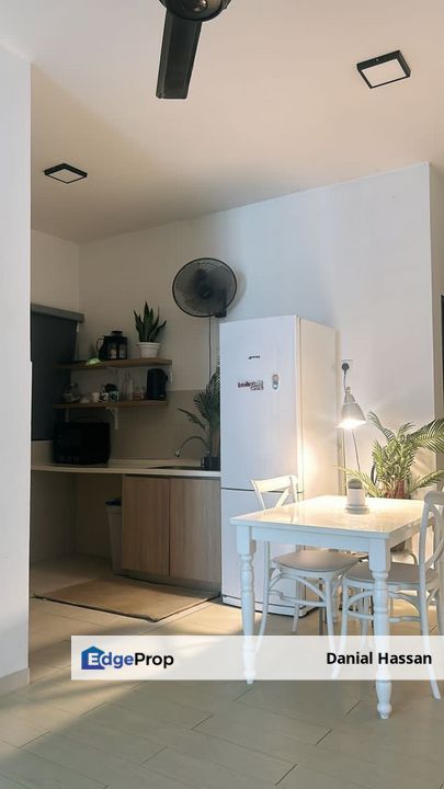 Partially Furnished Condo Lakefront Homes Selangorku Pr1ma Cyberjaya, Selangor, Cyberjaya