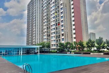 LakeFront Residence Cyberjaya