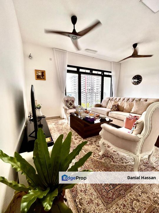 Corner Unit Pool View Newly Renovated Furnished Setia Seraya Residences Presint 15 Putrajaya, Putrajaya, Putrajaya