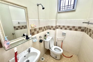 Seksyen 11, Kota Damansara