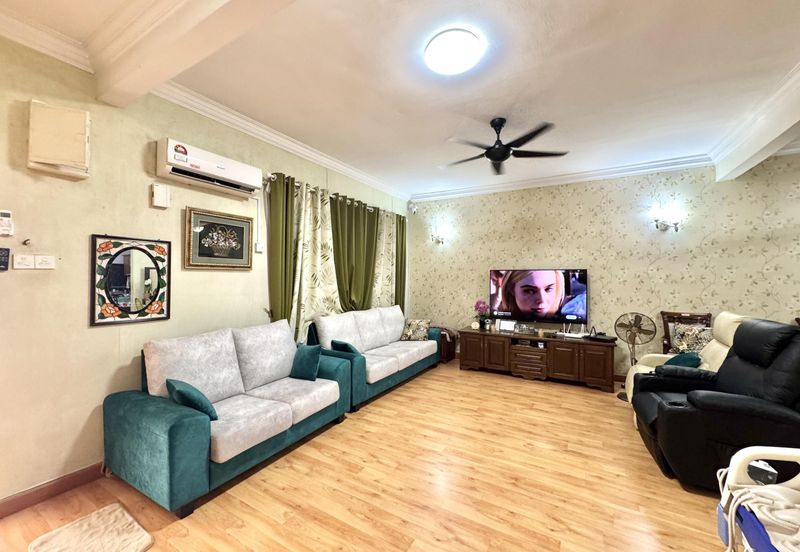 Seksyen 11, Kota Damansara