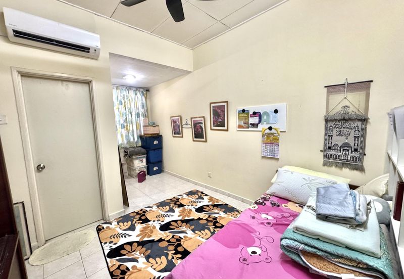 Seksyen 11, Kota Damansara