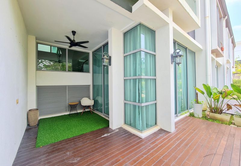 Symphony Hills Schumann