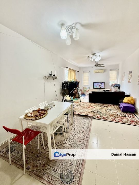 Corner Unit Low Level Vista Tasik Condo Bandar Sri Permaisuri Cheras Kuala Lumpur, Kuala Lumpur, Cheras