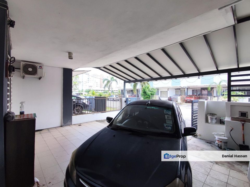 Renovated Extended Rumah Teres 1 Tingkat Taman Warisan Bestari Kota Warisan Dengkil, Selangor, Dengkil