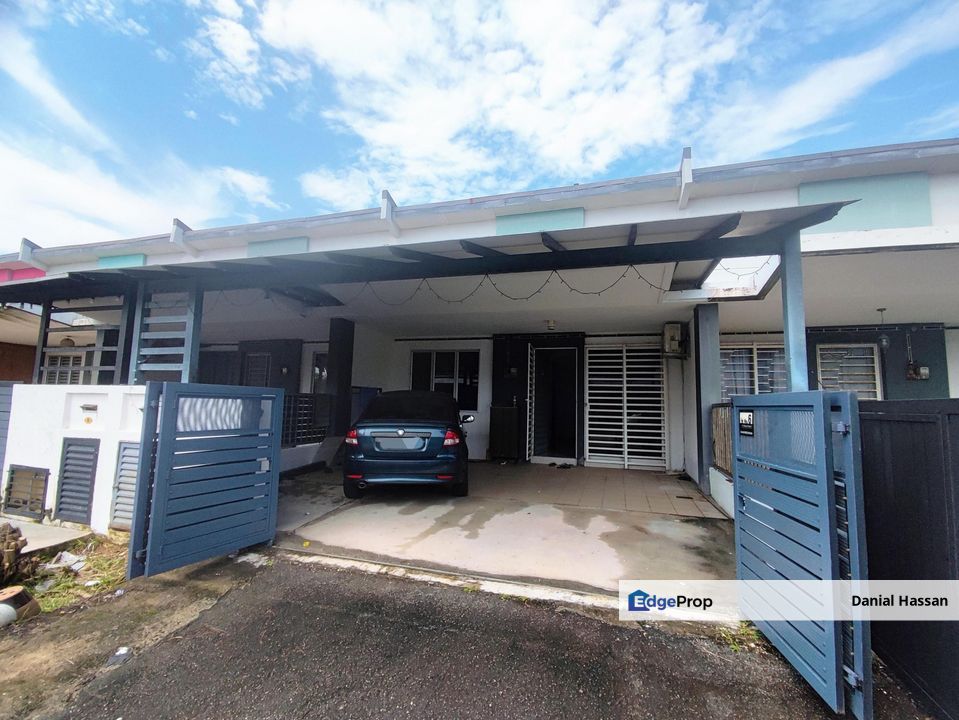 Renovated Extended Rumah Teres 1 Tingkat Taman Warisan Bestari Kota Warisan Dengkil, Selangor, Dengkil