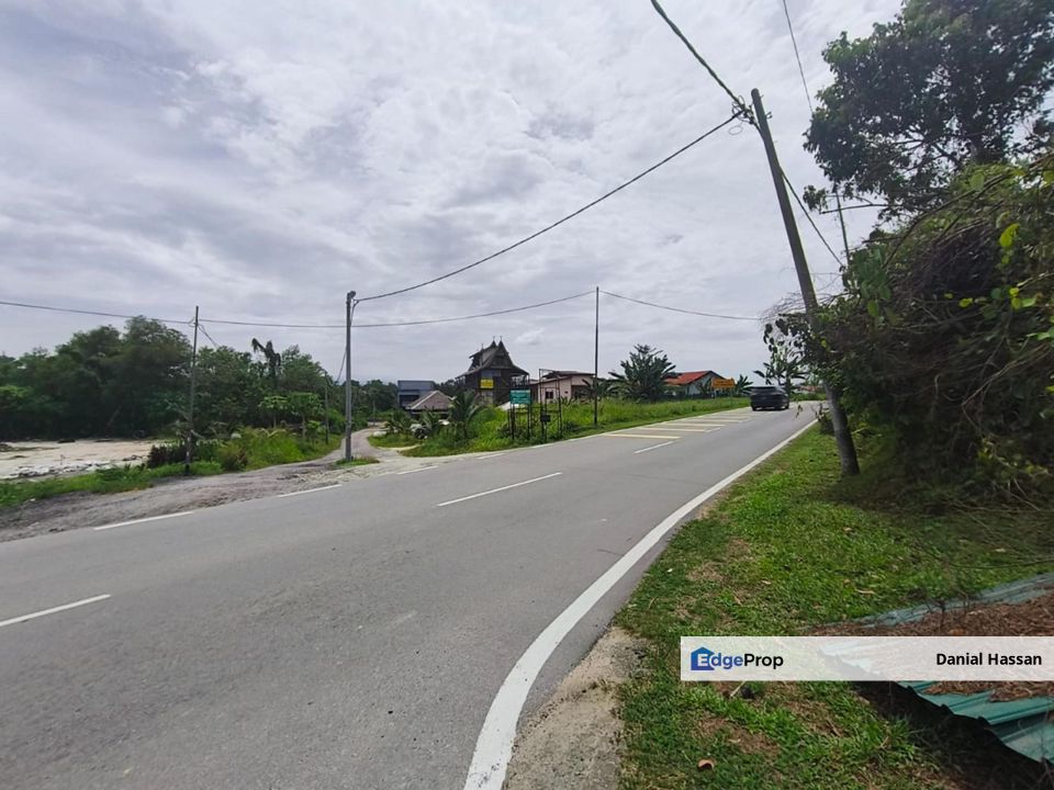 Tanah Lot Kediaman Freehold 0.28 Ekar Sungai Merab Luar Kajang Dengkil, Selangor, Kajang