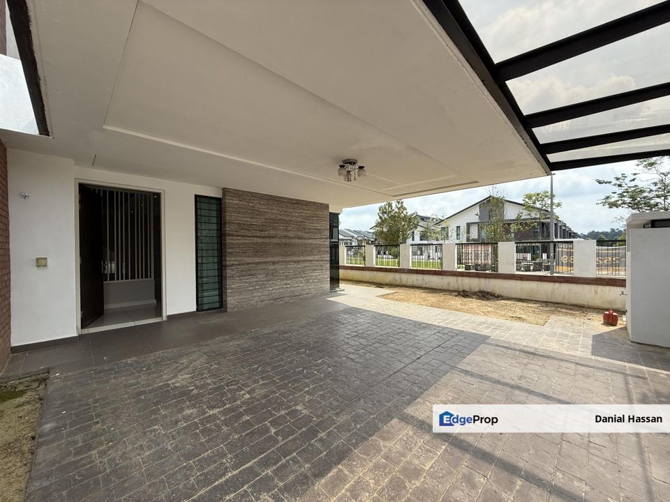 Renovated Extended End Lot 2 Storey Terrace House Elmina Valley 4 Elmina West Shah Alam Denai Alam, Selangor, Shah Alam