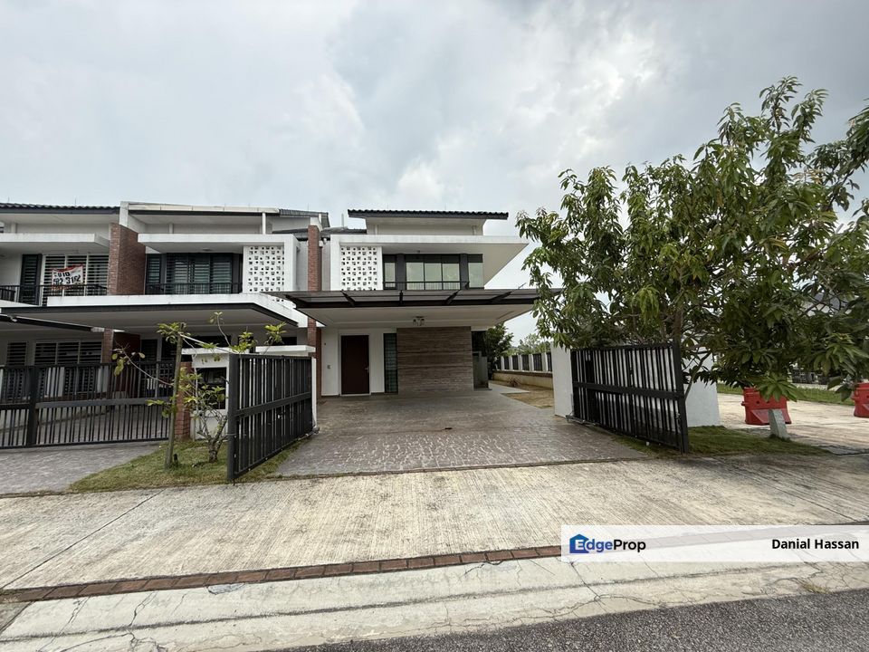 Renovated Extended End Lot 2 Storey Terrace House Elmina Valley 4 Elmina West Shah Alam Denai Alam, Selangor, Shah Alam