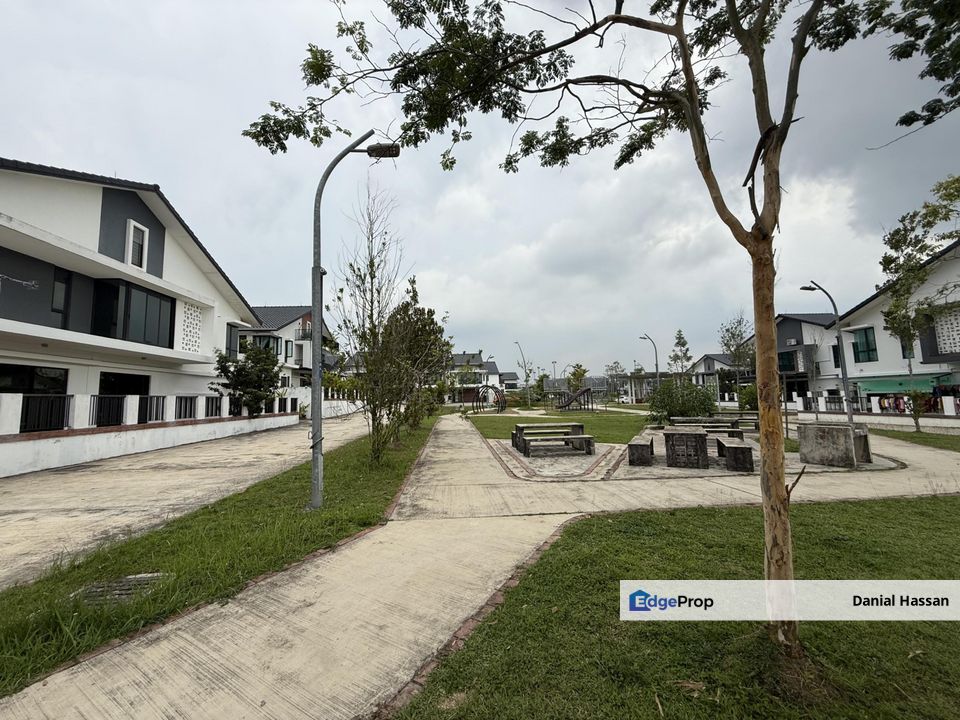 Renovated Extended End Lot 2 Storey Terrace House Elmina Valley 4 Elmina West Shah Alam Denai Alam, Selangor, Shah Alam