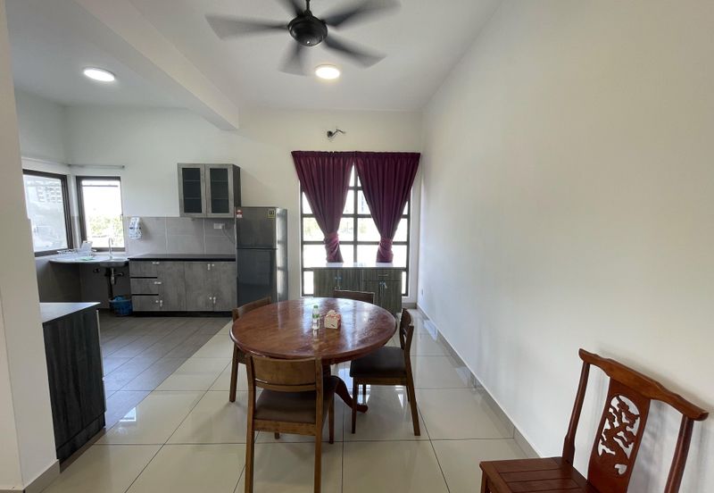 Ayden Townhouse Warisan Puteri