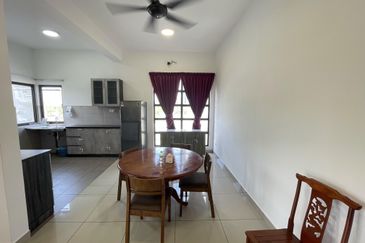 Ayden Townhouse Warisan Puteri