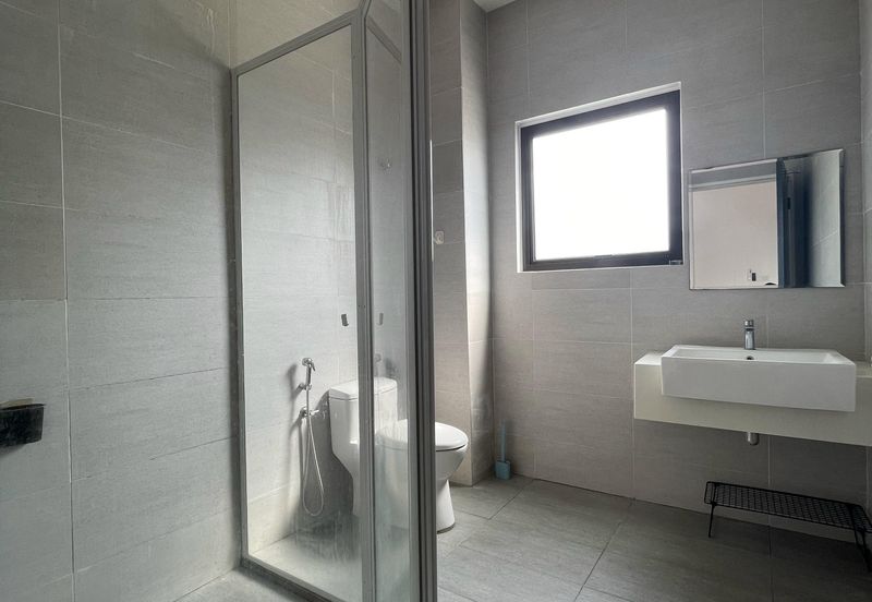 Ayden Townhouse Warisan Puteri