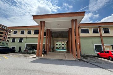 Pangsapuri Sri Pelangi