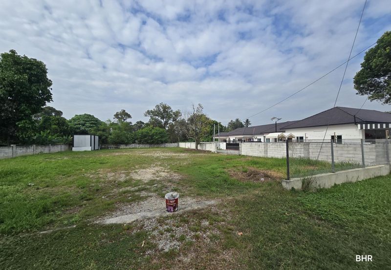 Kampung Sungai Sekamat