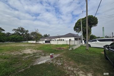 Kampung Sungai Sekamat