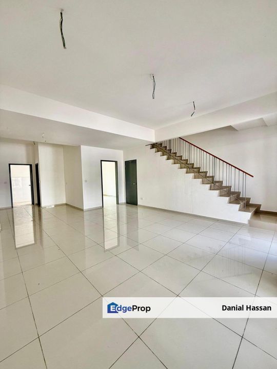 Near KLIA Facing Open 2 Storey Terrace House Casa Wood Cybersouth Dengkil Cyberjaya, Selangor, Dengkil