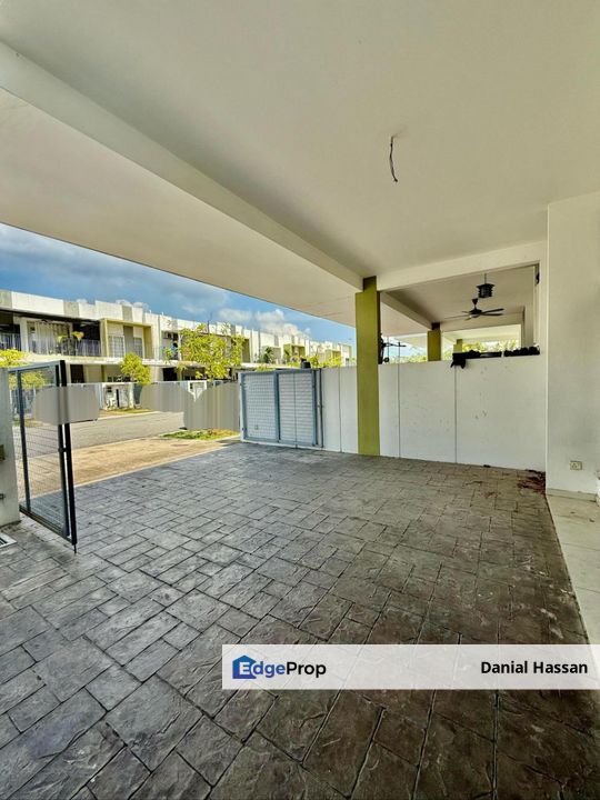 Near KLIA Facing Open 2 Storey Terrace House Casa Wood Cybersouth Dengkil Cyberjaya, Selangor, Dengkil