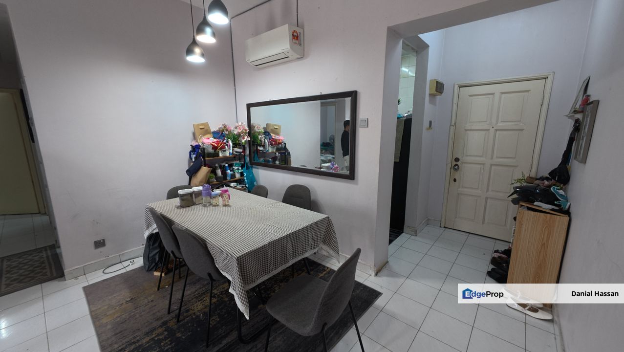 Fully Furnished Renovated Unit with Balcony at Tasik Heights Apartment Bandar Tasik Selatan Cheras Kuala Lumpur, Kuala Lumpur, Bandar Tasik Selatan