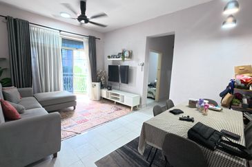 Tasik Heights Apartment