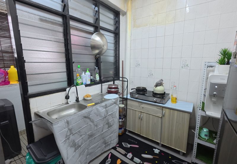 Tasik Heights Apartment