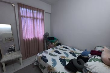 Tasik Heights Apartment
