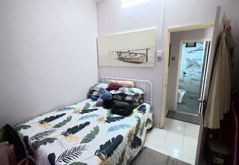 Tasik Heights Apartment