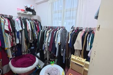 Tasik Heights Apartment