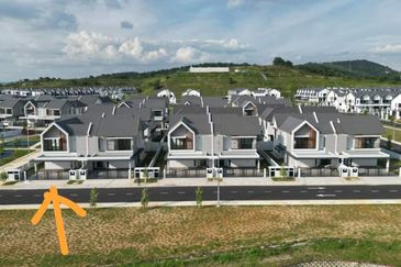 Serenia Aqila @ Serenia City