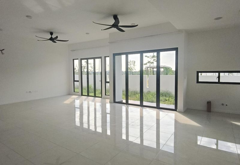 Serenia Aqila @ Serenia City