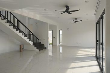 Serenia Aqila @ Serenia City