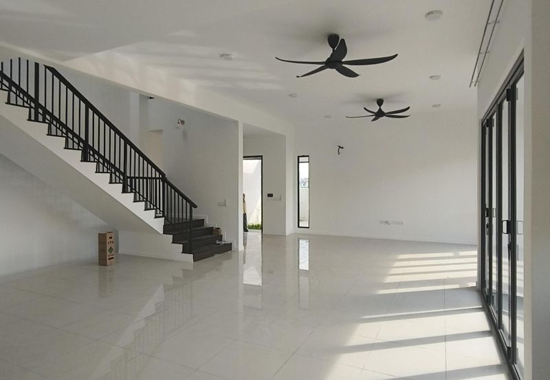 Serenia Aqila @ Serenia City