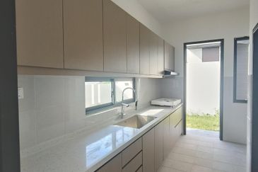 Serenia Aqila @ Serenia City